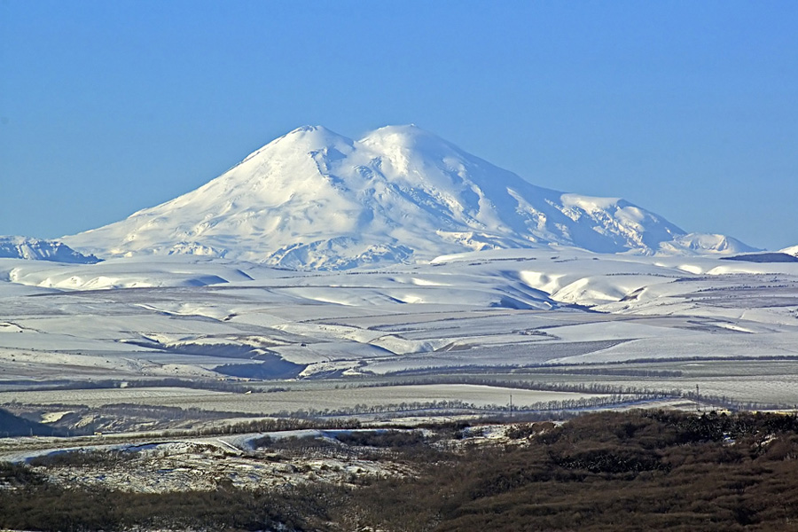 驕傲！山美股份歐洲員工勇攀歐洲第一峰-厄爾布魯士峰