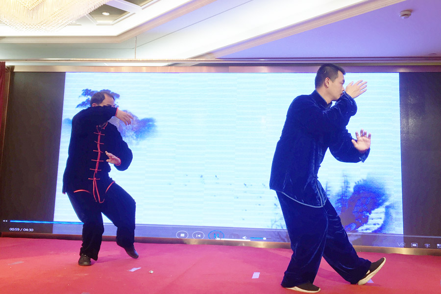 贏戰(zhàn)豬年、共創(chuàng)輝煌--山美股份隆重舉行2018年度表彰大會暨2019迎新年會