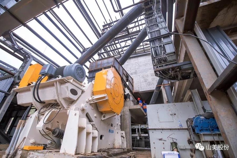 山美股份華新水泥(景洪)石灰石骨料生產(chǎn)線及精品制砂樓EPC項目調(diào)試成功