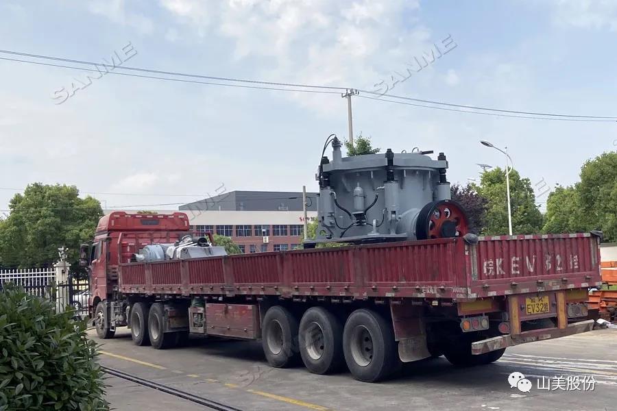 發(fā)貨季｜山美股份高性能破碎篩分裝備發(fā)往江西，助力當(dāng)?shù)鼗?xiàng)目建設(shè)及建筑固廢資源化