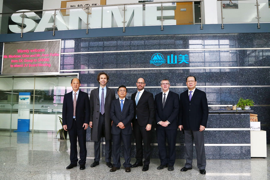 楊安民從業(yè)卅五周年系列報道--“三十五年磨一劍，山更美，業(yè)更精”專訪