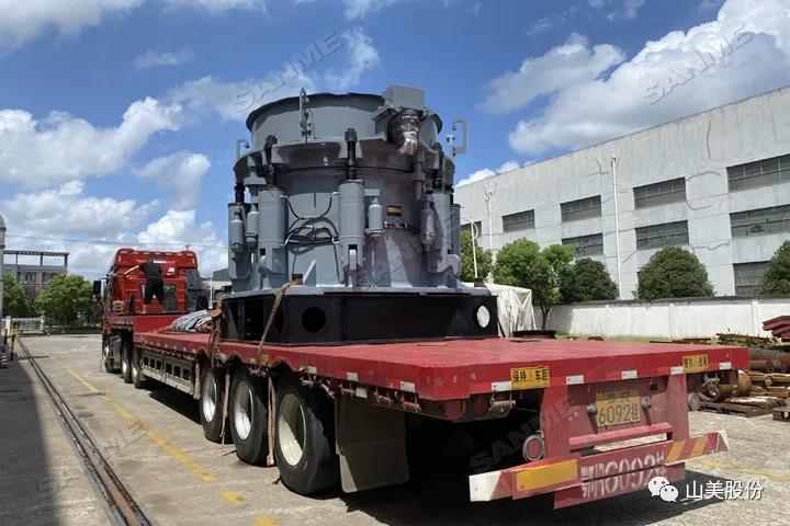 發(fā)貨|上海山美股份4臺(tái)大型圓錐破碎機(jī)奔赴河南信陽(yáng)時(shí)產(chǎn)1400噸尾礦制砂項(xiàng)目現(xiàn)場(chǎng)