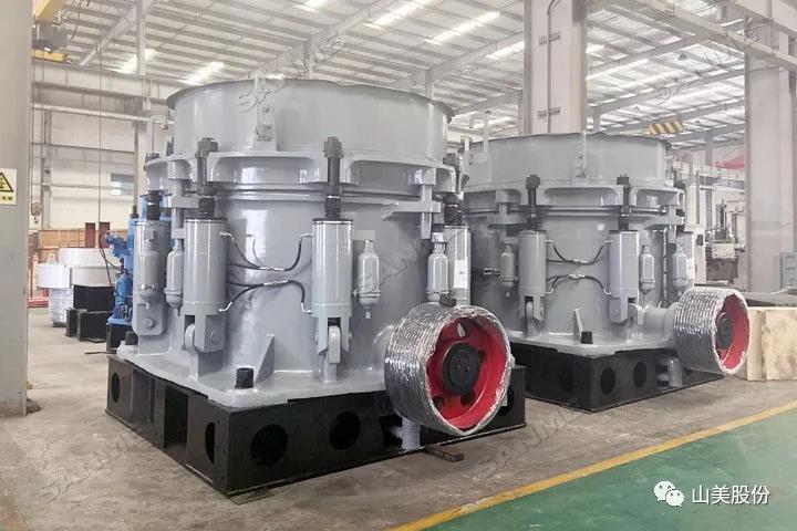 發(fā)貨|上海山美股份4臺(tái)大型圓錐破碎機(jī)奔赴河南信陽(yáng)時(shí)產(chǎn)1400噸尾礦制砂項(xiàng)目現(xiàn)場(chǎng)