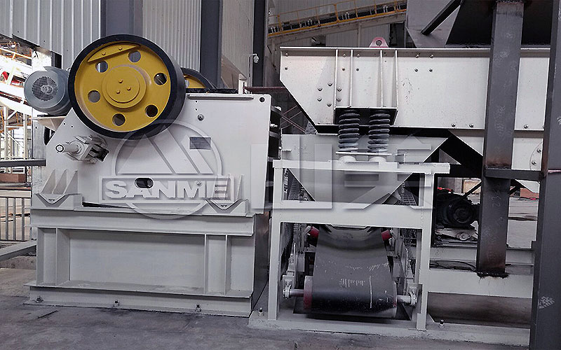 900*1200鄂式破碎機(jī)多少錢(qián)一臺(tái)？產(chǎn)量如何？