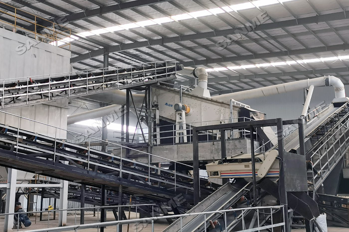 我國建筑垃圾日益嚴(yán)重，建筑垃圾移動(dòng)式破碎機(jī)領(lǐng)域面臨新的發(fā)展機(jī)遇。