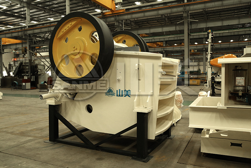 制砂生產(chǎn)線需要哪些破碎設(shè)備呢？