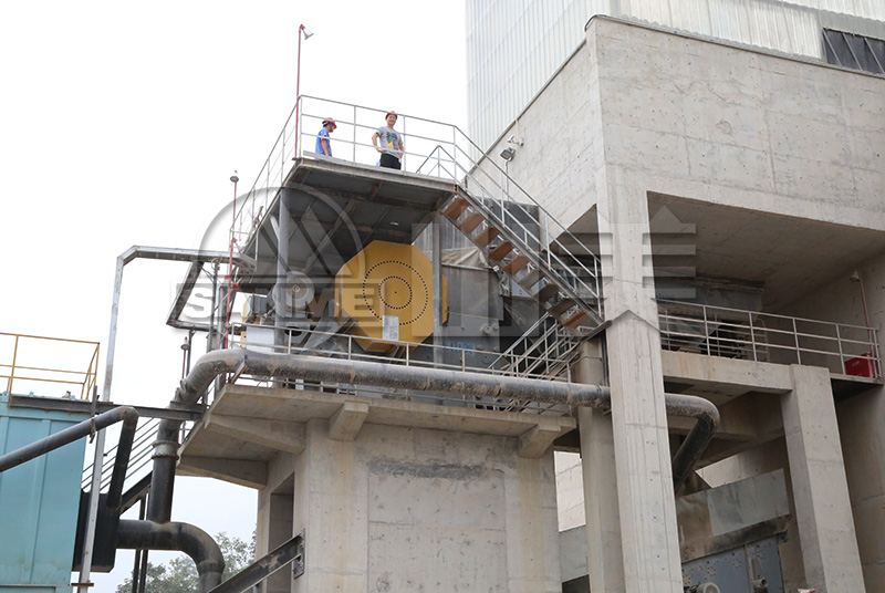 如何處理顎式破碎機維修費用過高？