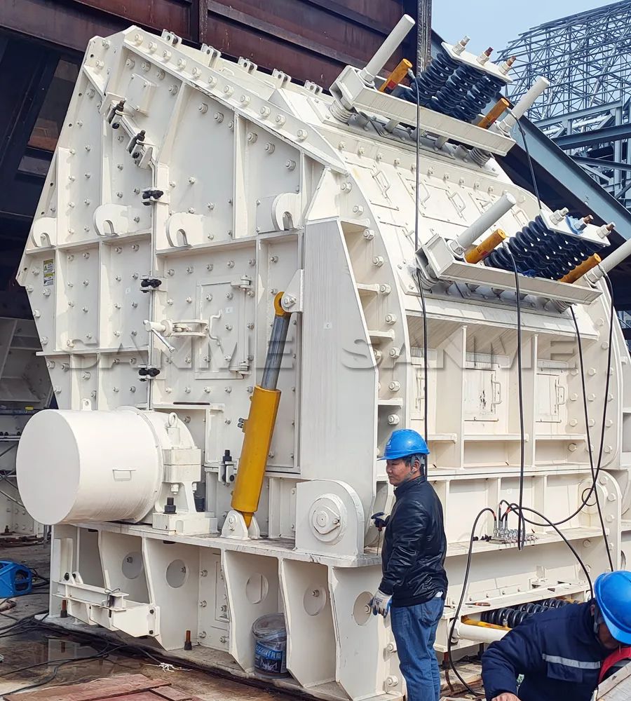 時(shí)產(chǎn)3600噸|山美大型反擊式破碎機(jī)服務(wù)于江西骨料項(xiàng)目