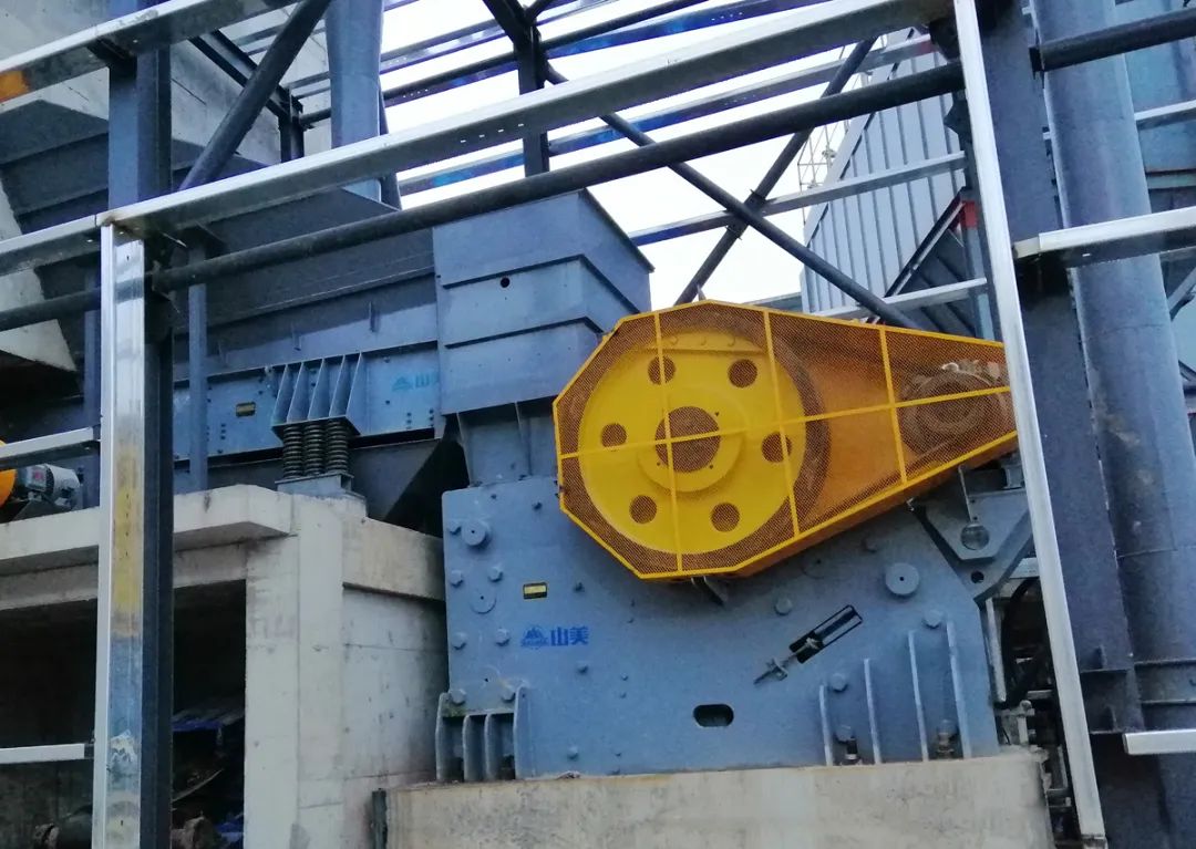 應(yīng)對高溫天氣，如何避免破碎機(jī)故障