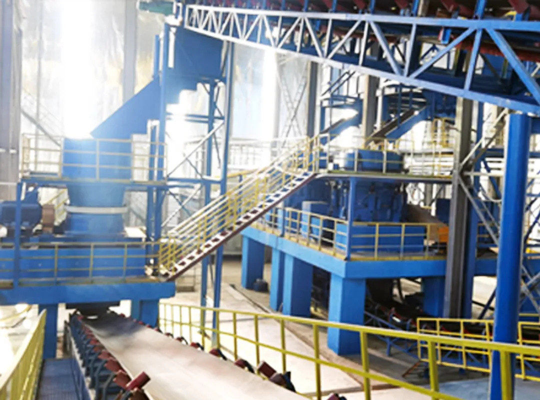 山美E-SMS歐星系列液壓圓錐破碎機施工現(xiàn)場(二)